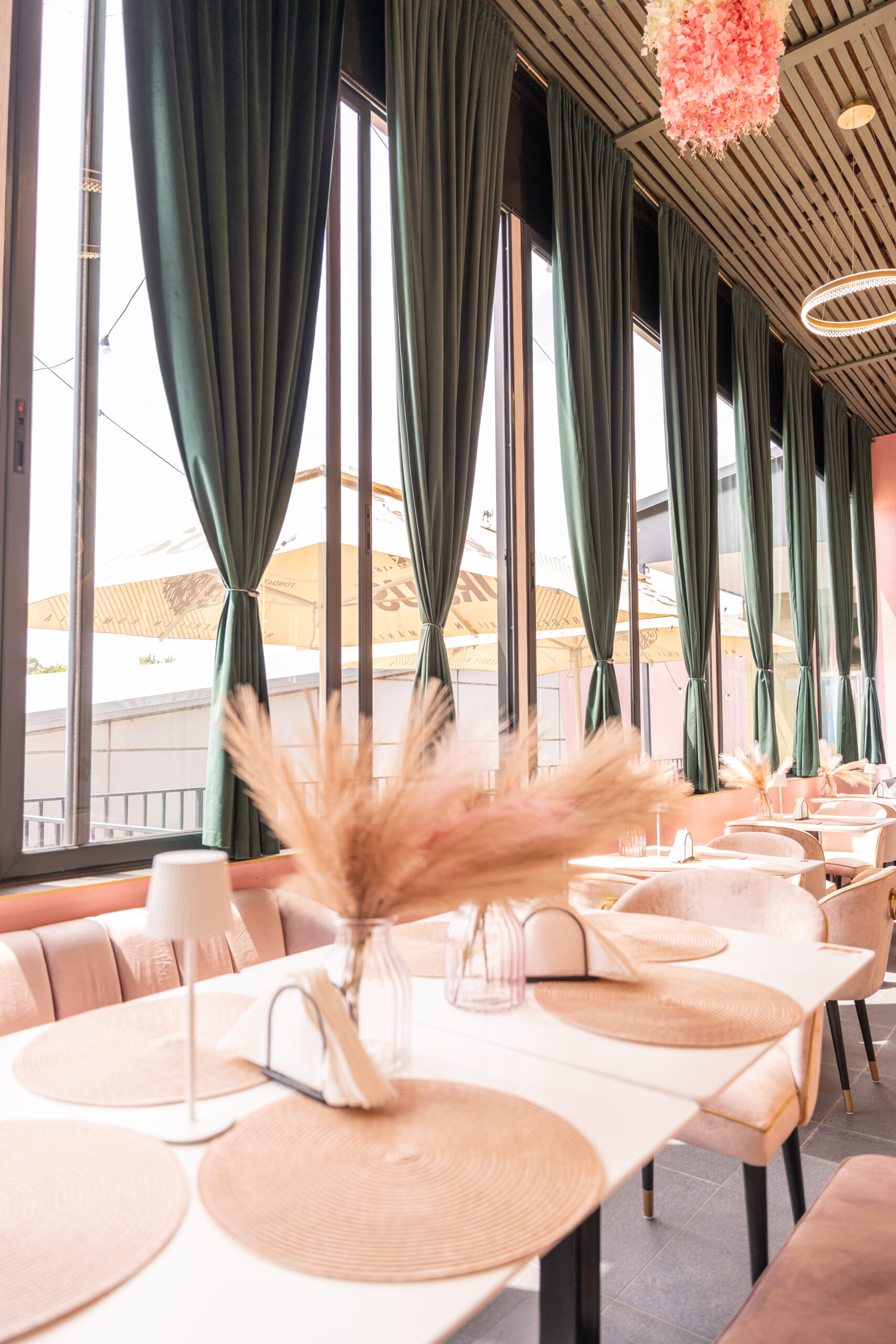 Caty's Café